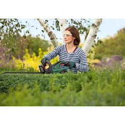 BOSCH HÆKKEKLIPPER 55,0 CM UDEN BATTERI OG LADER