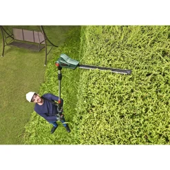 BOSCH UNIVERSALHEDGEPOLE 18 HÆKKEKLIPPER 43,0 CM UDEN BATTERI OG LADER