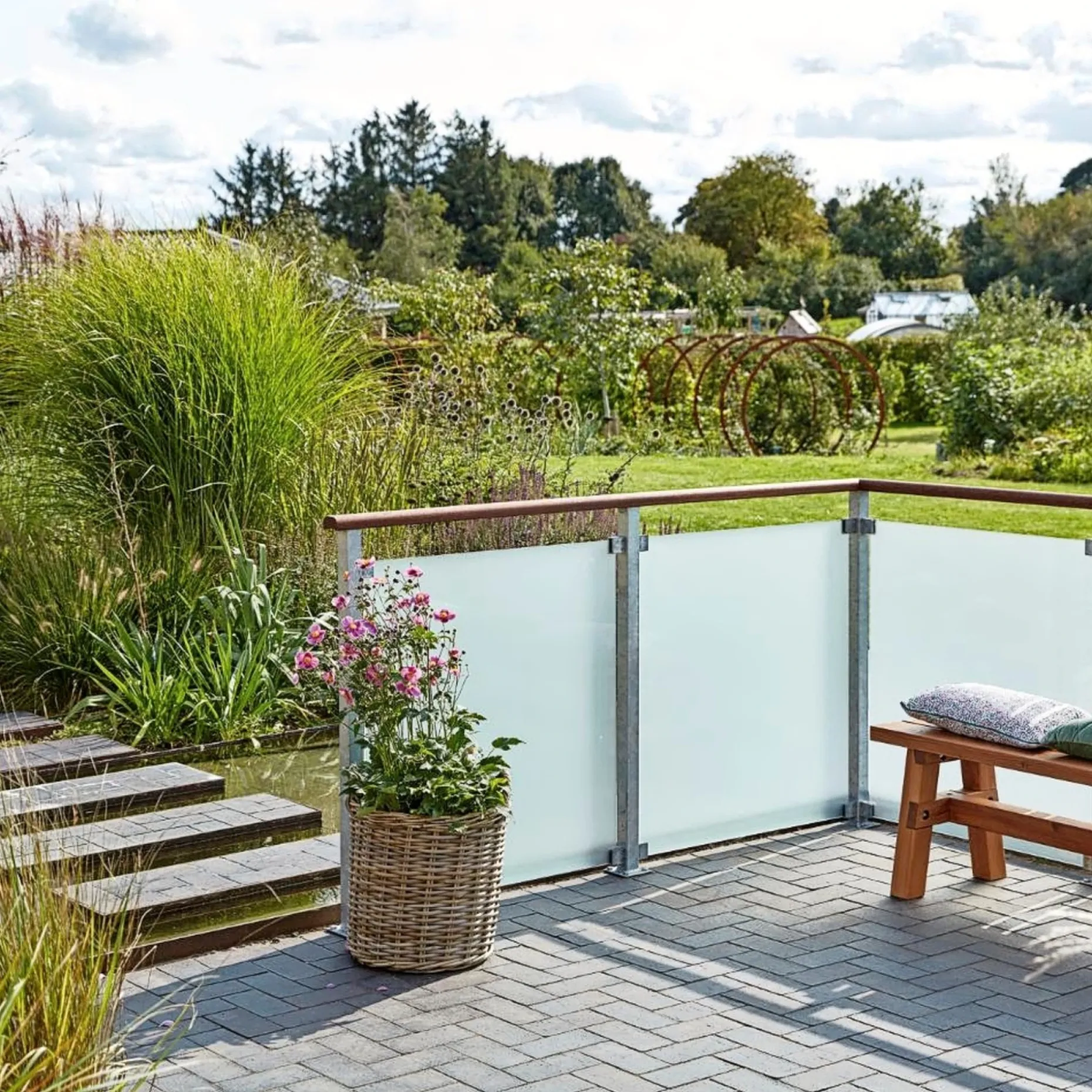 PLUS GELÆNDER HÅNDLISTER