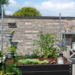 PLUS PIPE 16A HØJBED SORT 36 X 140 X 140 CM