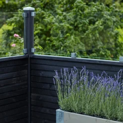 PLUS PROFILHEGN TRYKIMPRÆGNERET OG GRUNDMALET SORT 174 X 163 CM