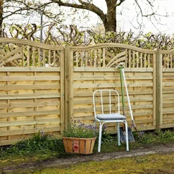 PLUS RONDO TRÆHEGN TRYKIMPRÆGNERET NATUR 180 X 150 CM