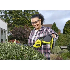 RYOBI MULTIKLIPPER 20 CM UDEN BATTERI OG LADER